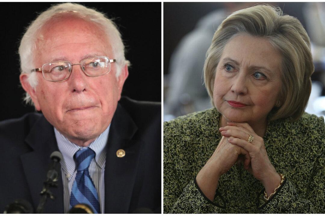 Wikileaks: Clinton Team Listed ‘Hits’ Against Bernie Sanders in Podesta Emails