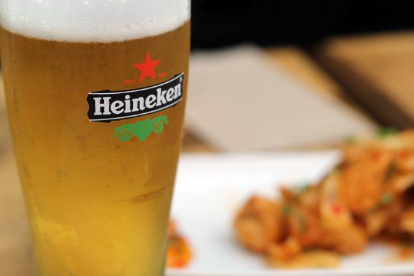 A stock photo of Heineken (Mehran B/Pexels)