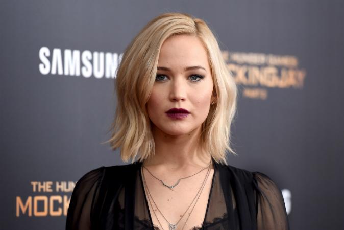 Jennifer Lawrence to Play Former Billionaire Elizabeth Holmes in Movie About Tech Firm Theranos