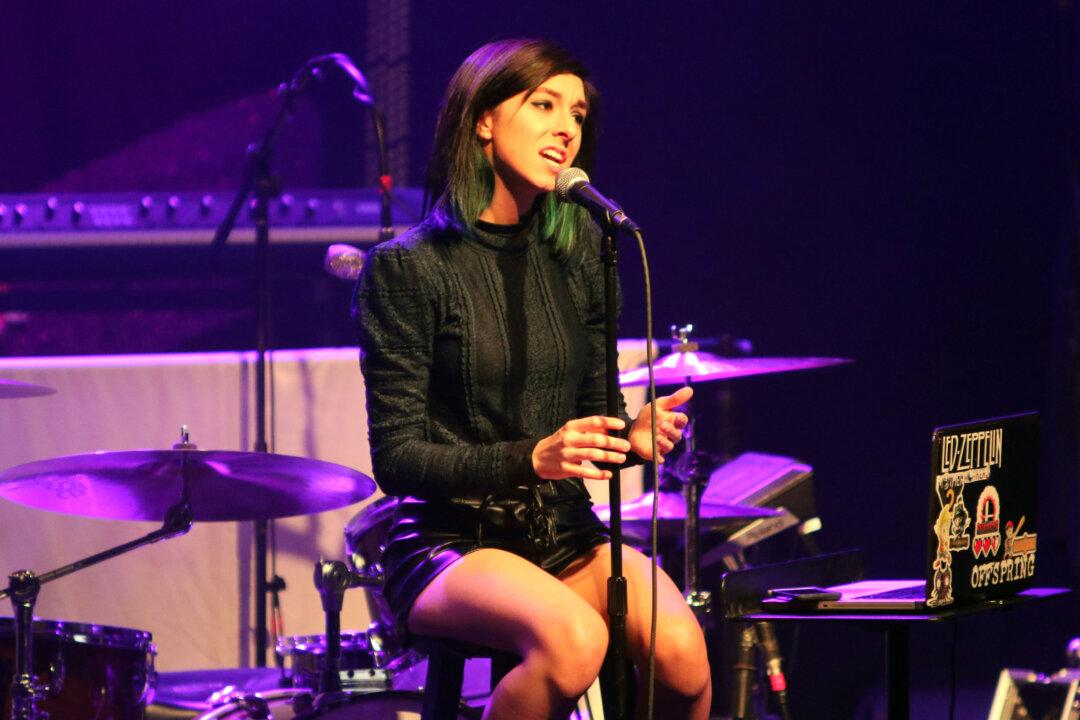 ‘The Voice’ Singer Christina Grimmie Dies After Shooting