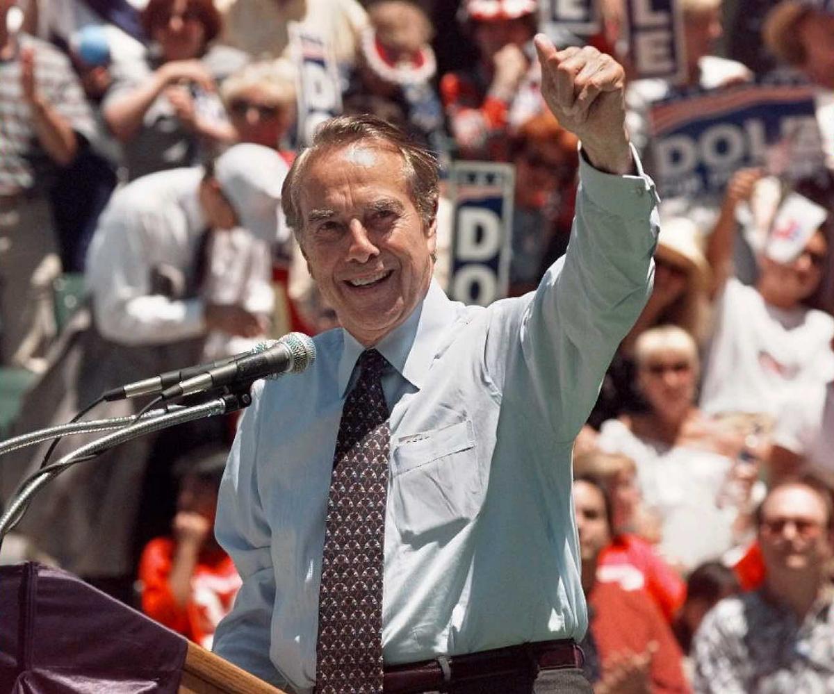 Bob Dole, Former Republican Presidential Candidate, Dies at 98