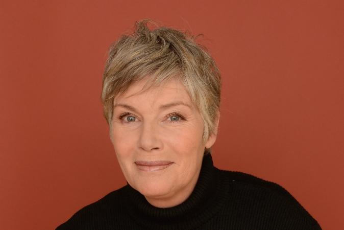 ‘Top Gun’ Actress Kelly McGillis Attacked in Home Invasion