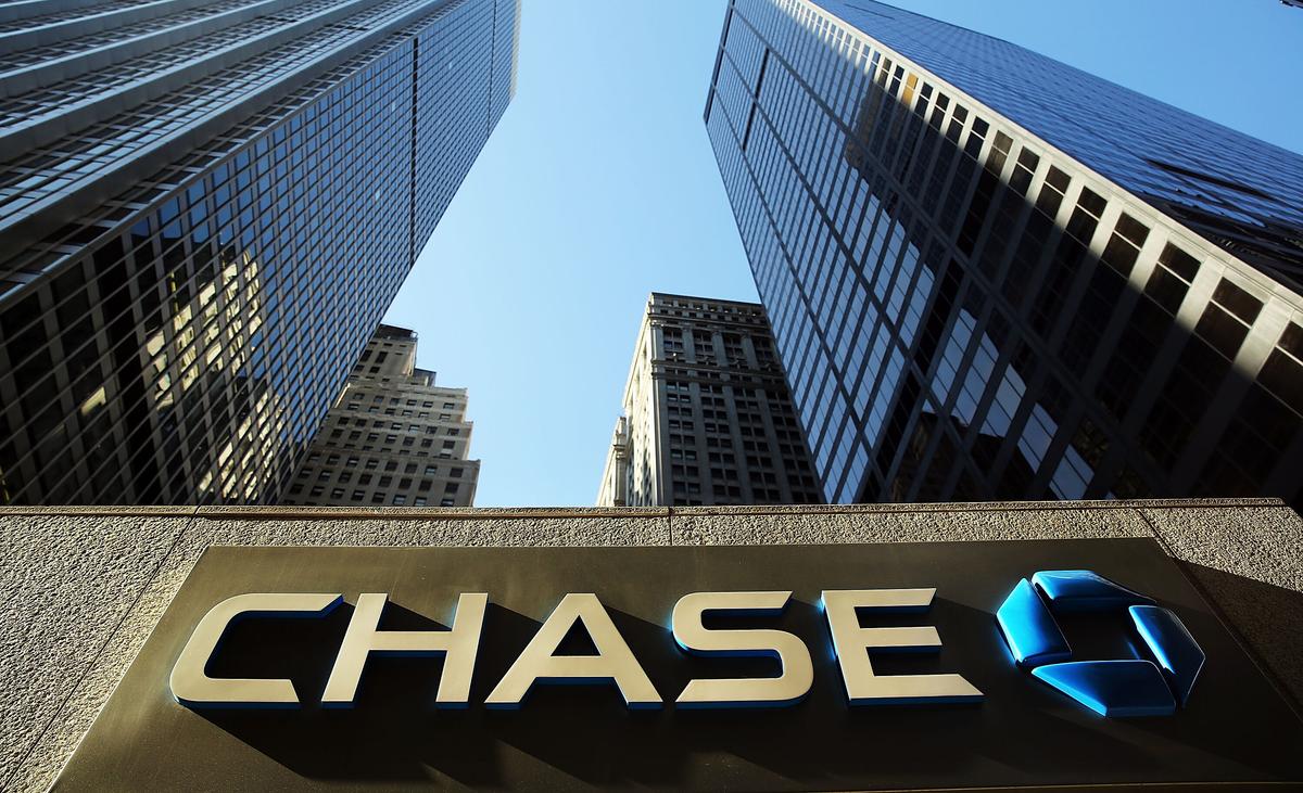 Chinese Set New Record for US Investments