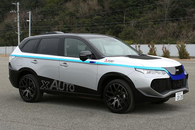 Driverless Car Conundrums: Hit Pedestrians or Injure a Passenger?