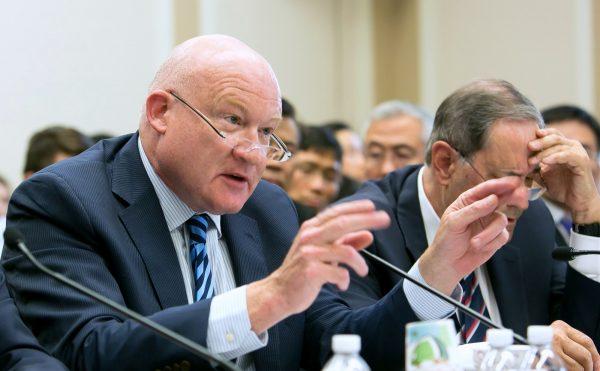 Ethan Gutmann speaking about China's organ harvesting in Washington. (Lisa Fan/Epoch Times)
