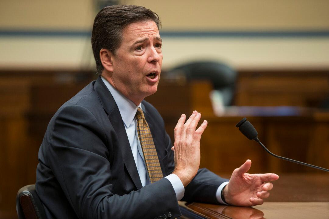 FBI Director James Comey’s Writes Letter to Congress Over Clinton’s Emails