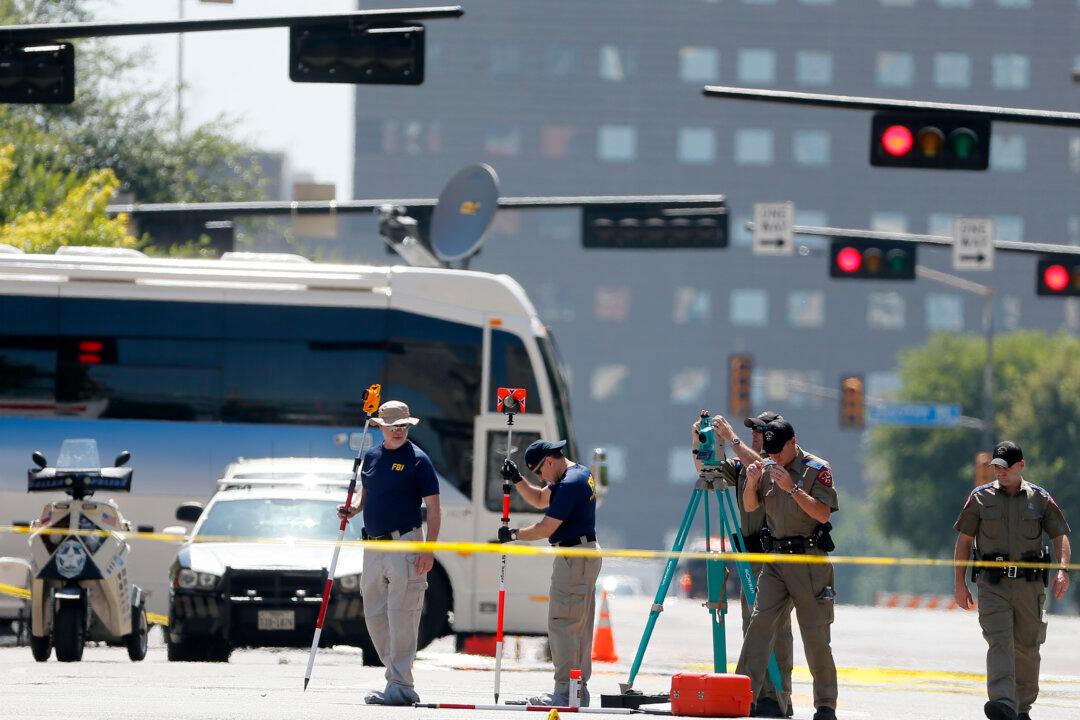 Veteran Used Vest, Military-Style Rifle in Sniper Slayings