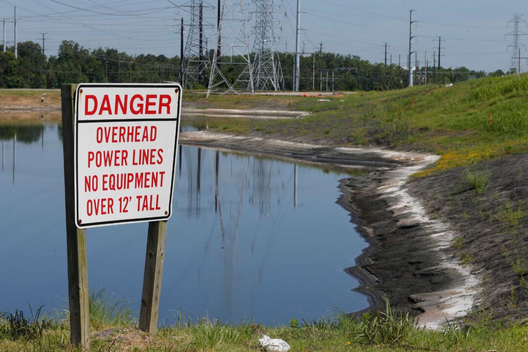 Environmentalists, Utilities Eye Richmond Coal Ash Trial