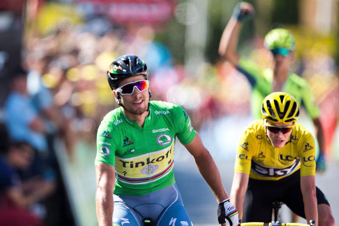 Sagan Wins Tour de France Stage 11, Froome Gains 12 Seconds