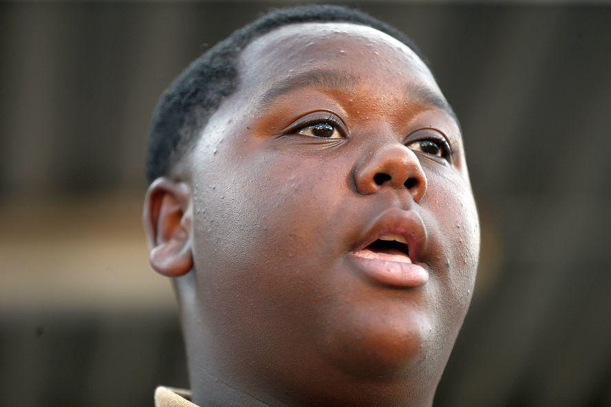 Alton Sterling’s Teenage Son Calls for Peaceful Protests, ‘Not Guns’
