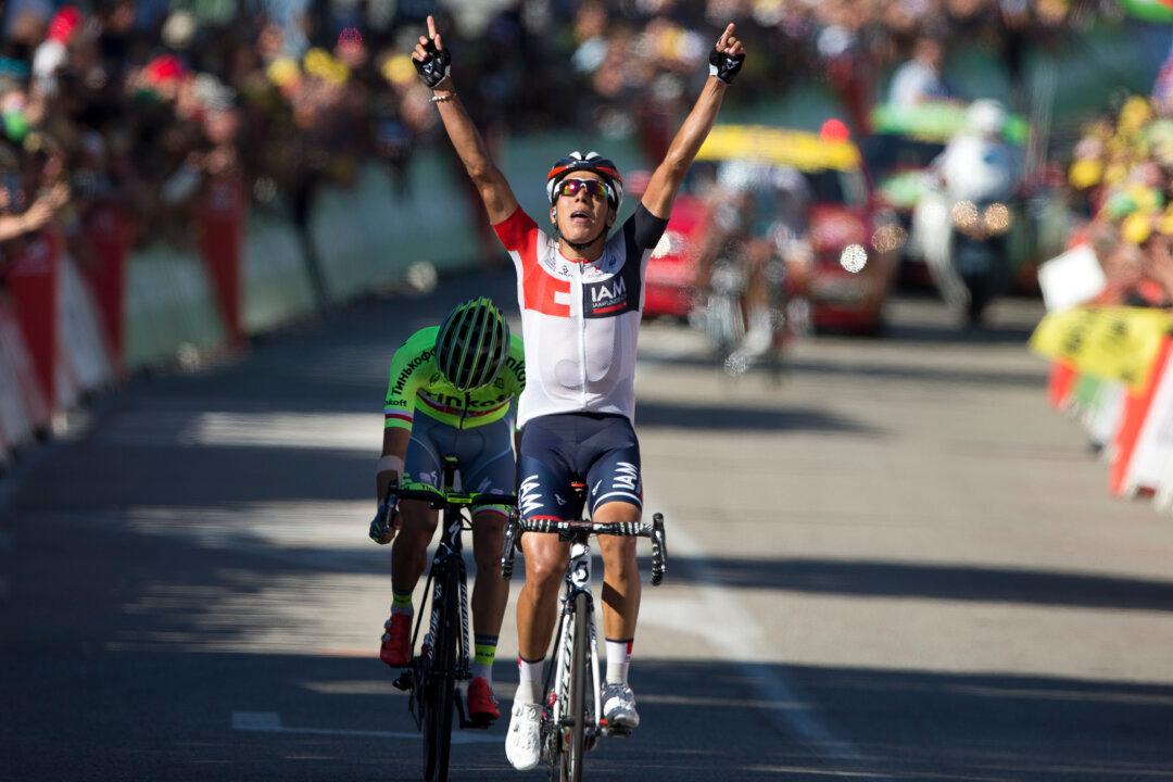 Jarlinson Pantano Wins Mountainous 2016 Tour de France Stage 15