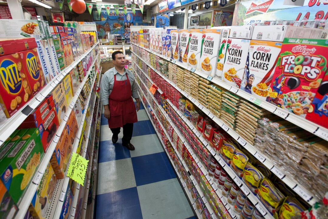 Organic Industry at Odds Over National GMO Labeling Bill