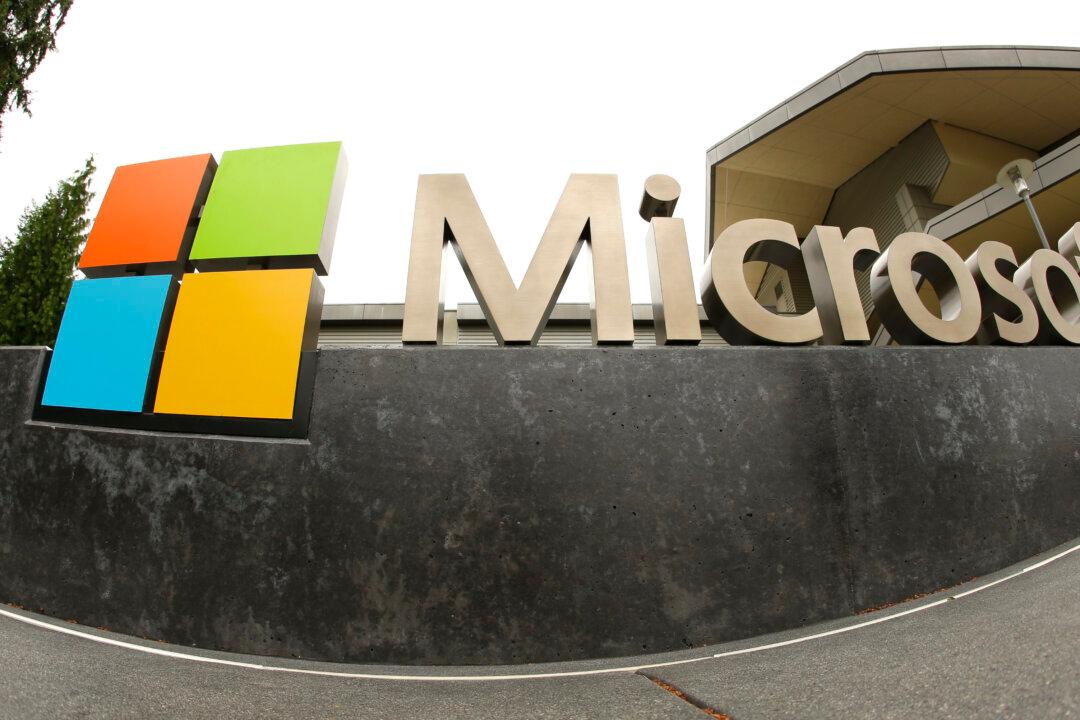 Microsoft Raises Debt to Fund LinkedIn Acquisition