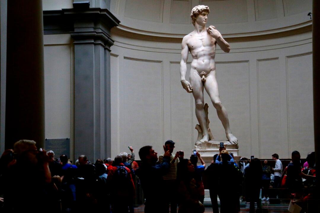 Not True That ‘David’ Statue Deemed Porn at Florida School, Says Principal