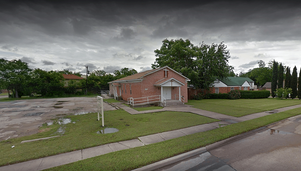 2-Year-Old Boy Left in Car Outside Dallas Church Dies