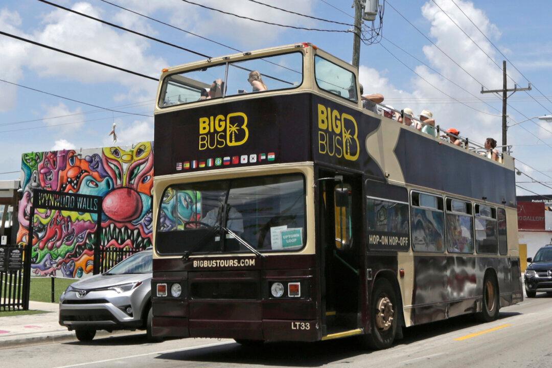 Florida Officials Go Into Damage-Control Mode Over Zika