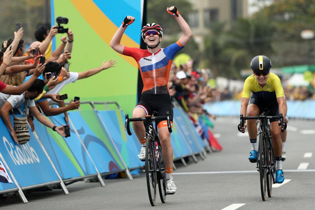 Anna van de Breggen Wins Olympics Women’s Cycling Road Race for Netherlands
