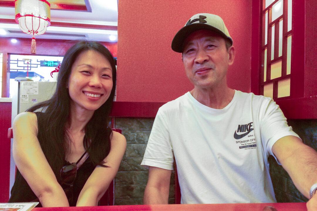 US Officials to China: Let Long-Suffering Falun Gong Practitioner Meet Family in America