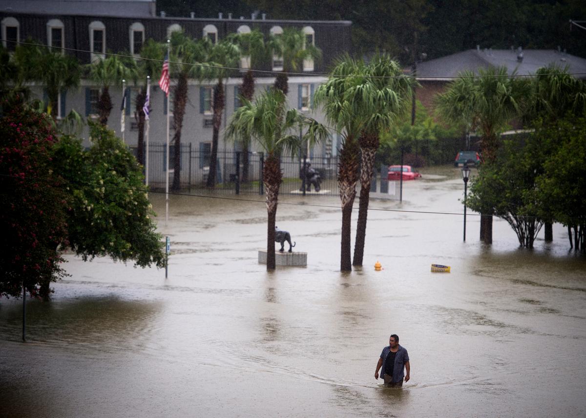 3 Killed, Thousands Rescued in Southeast Louisiana Floods