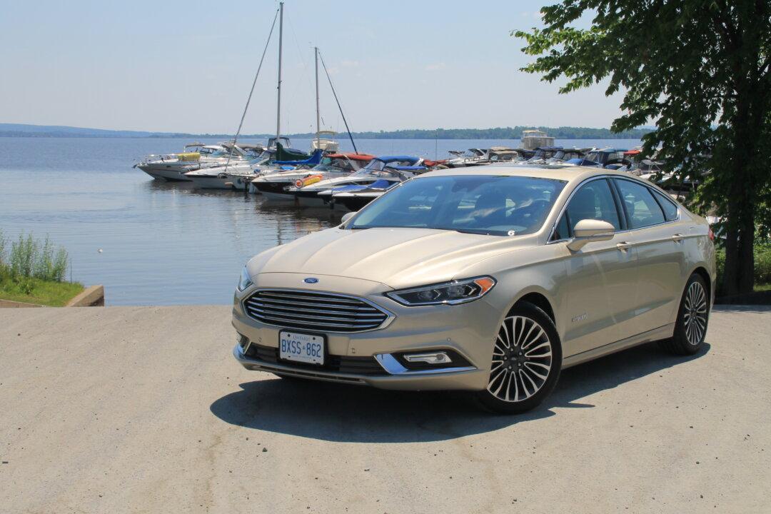 Mid-cycle Refresh for the Popular 2017 Ford Fusion