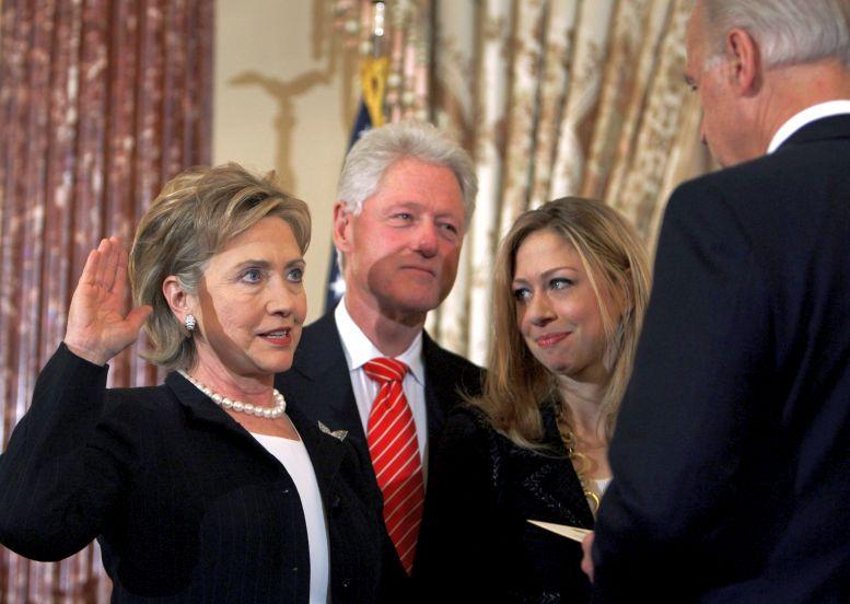 FBI Releases Files of 2001 Clinton Foundation, Marc Rich Investigation