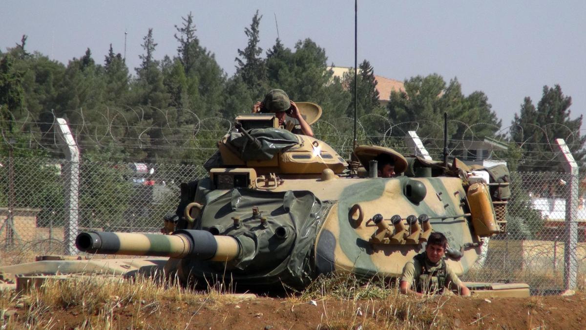 Syrian Troops Advance Near Aleppo in Attempt to Impose Siege