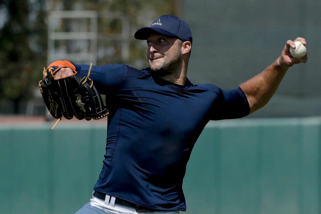 Tim Tebow Draws Interest From Atlanta Braves After Baseball Workout