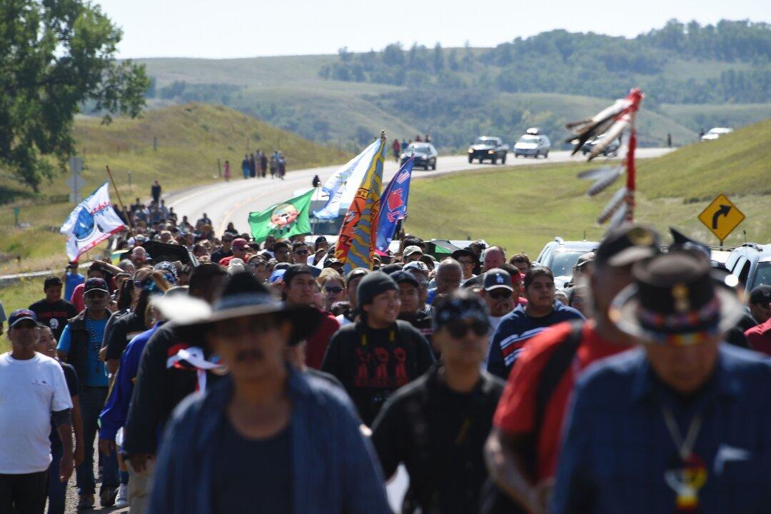 Oil Pipeline Protest Turns Violent in Southern North Dakota