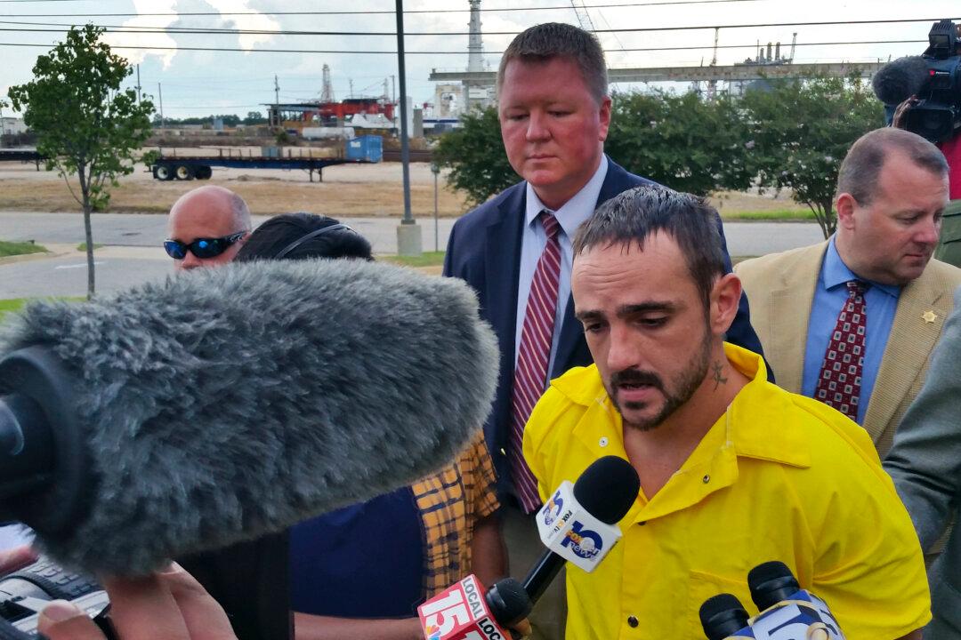 House Where 5 Slain With Ax, Gunshots Mysteriously Burns