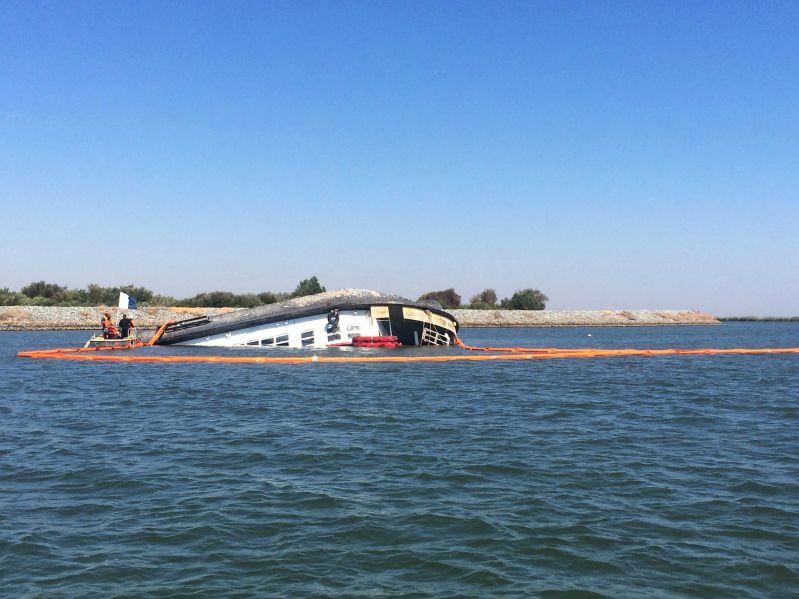 Riverboat Capsizes in Sacramento-San Joaquin River Delta