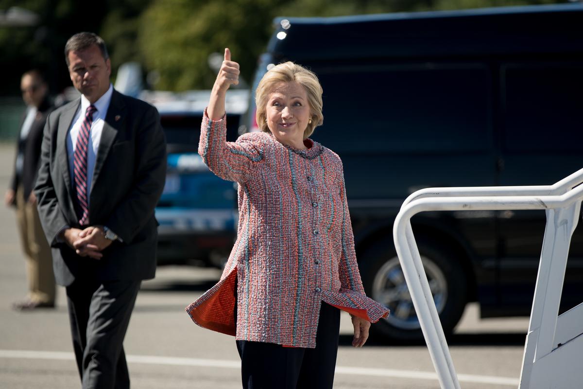 Clinton Returns to Campaign Trail