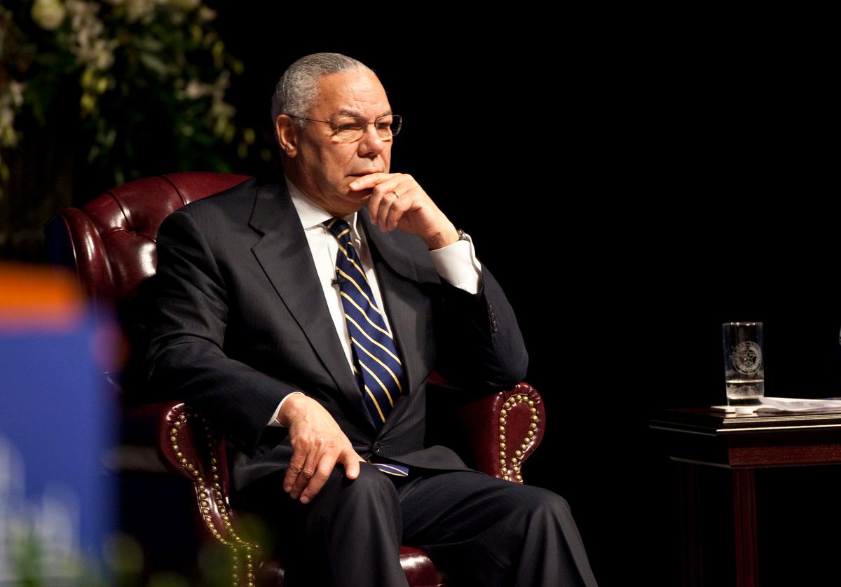 Leaked Powell Emails Show Internal Deliberations about Response to Clinton Private Server