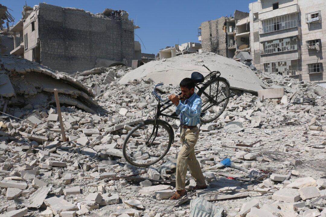 Syrian Army Regains Areas Lost to ISIS After US-led Airstrike