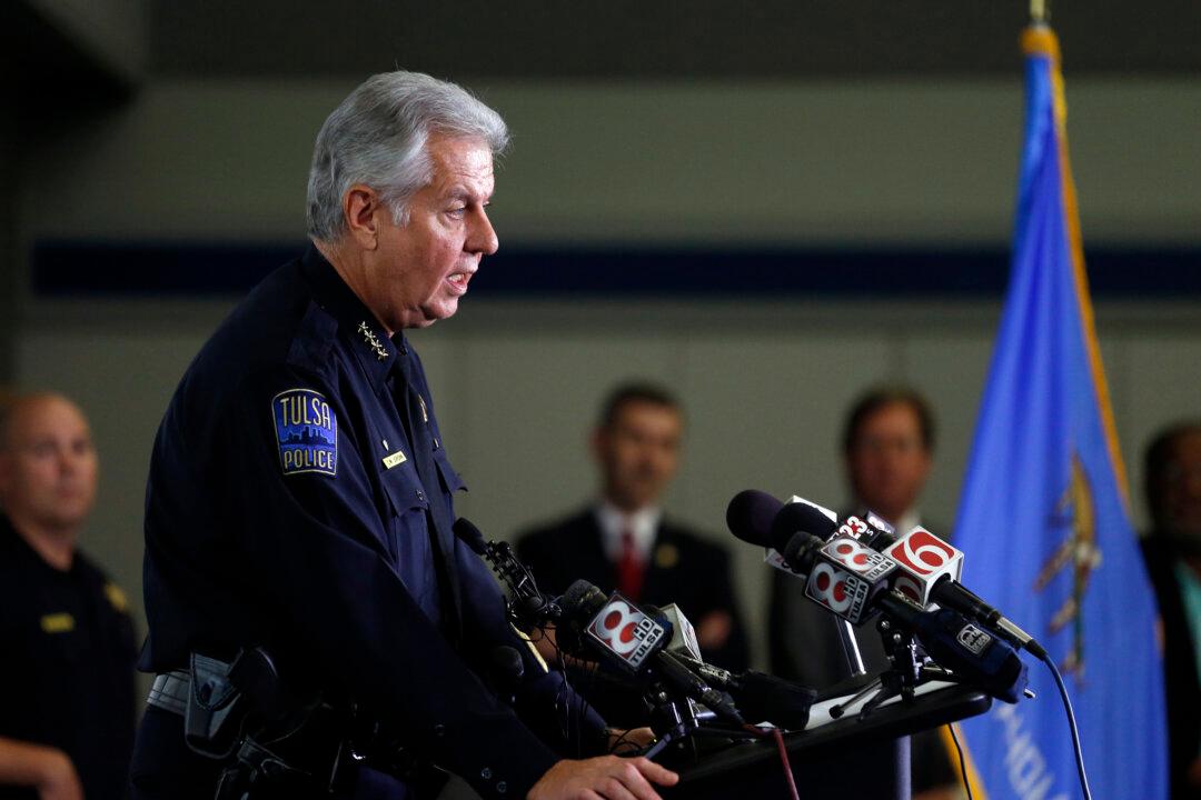 Video Shows Tulsa Man Had Hands up Before Police Shooting