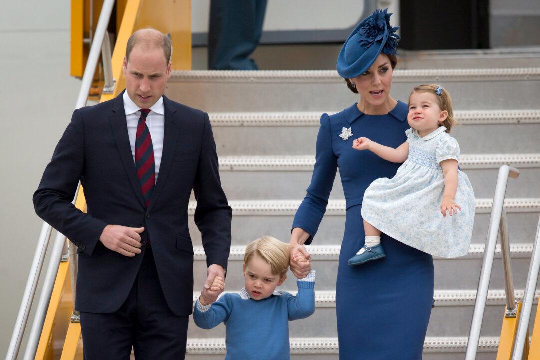 Prince William, Kate Arrive in Canada With 2 Young Children