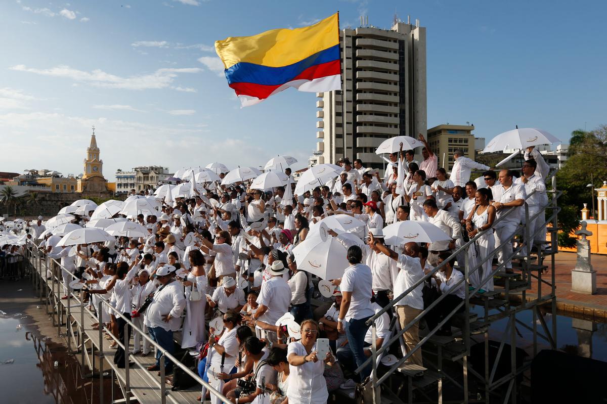 Colombian FARC Dissidents Take UN Official Hostage