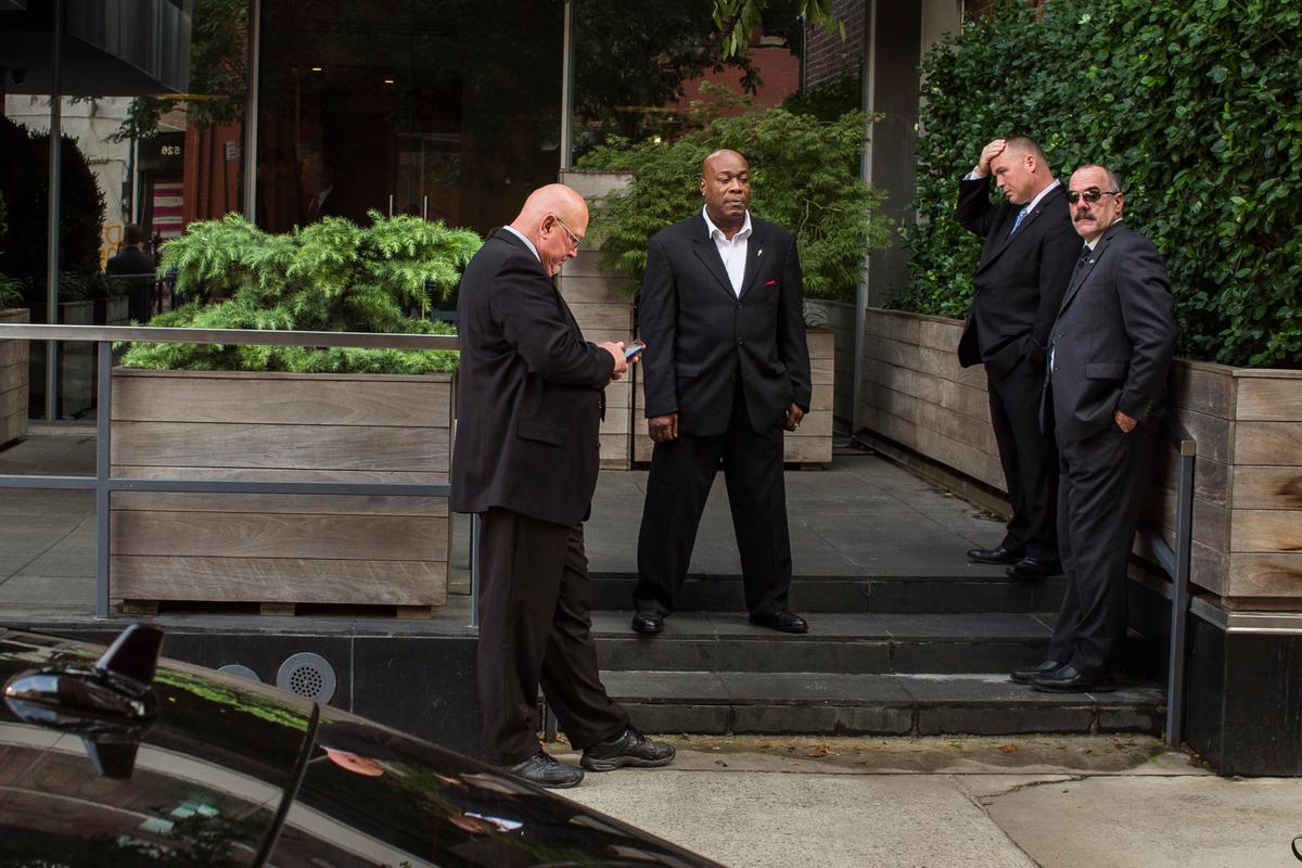 Kim Kardashian Returns to New York Following Paris Robbery