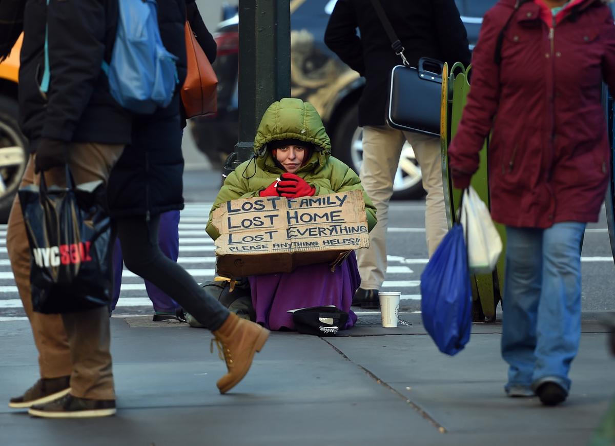 Homelessness Overwhelms Services in NYC as Rents Outstrip Wages
