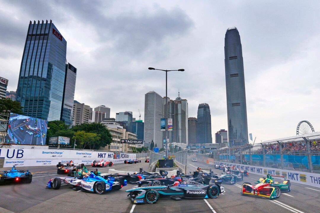 Sebastian Buemi Wins Inaugural Hong Kong ePrix