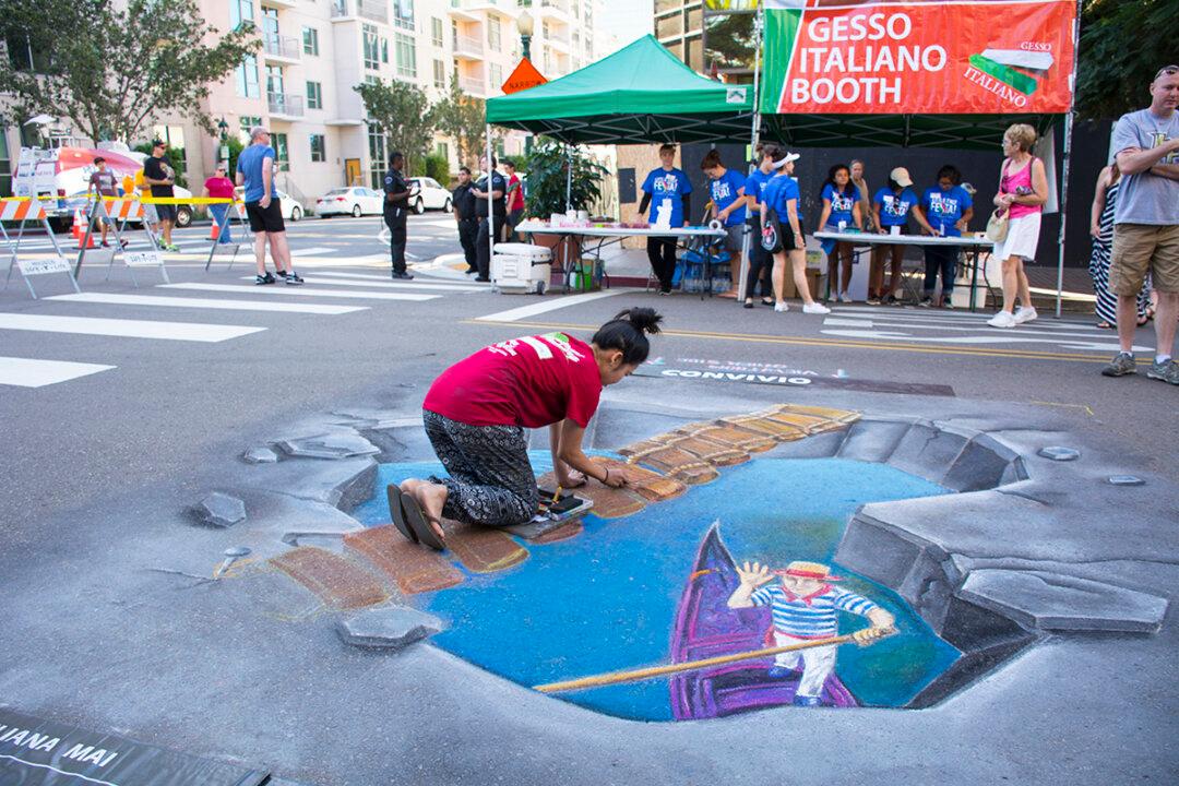 Gesso Italiano (Chalk Art) at the San Diego Little Italy Fiesta
