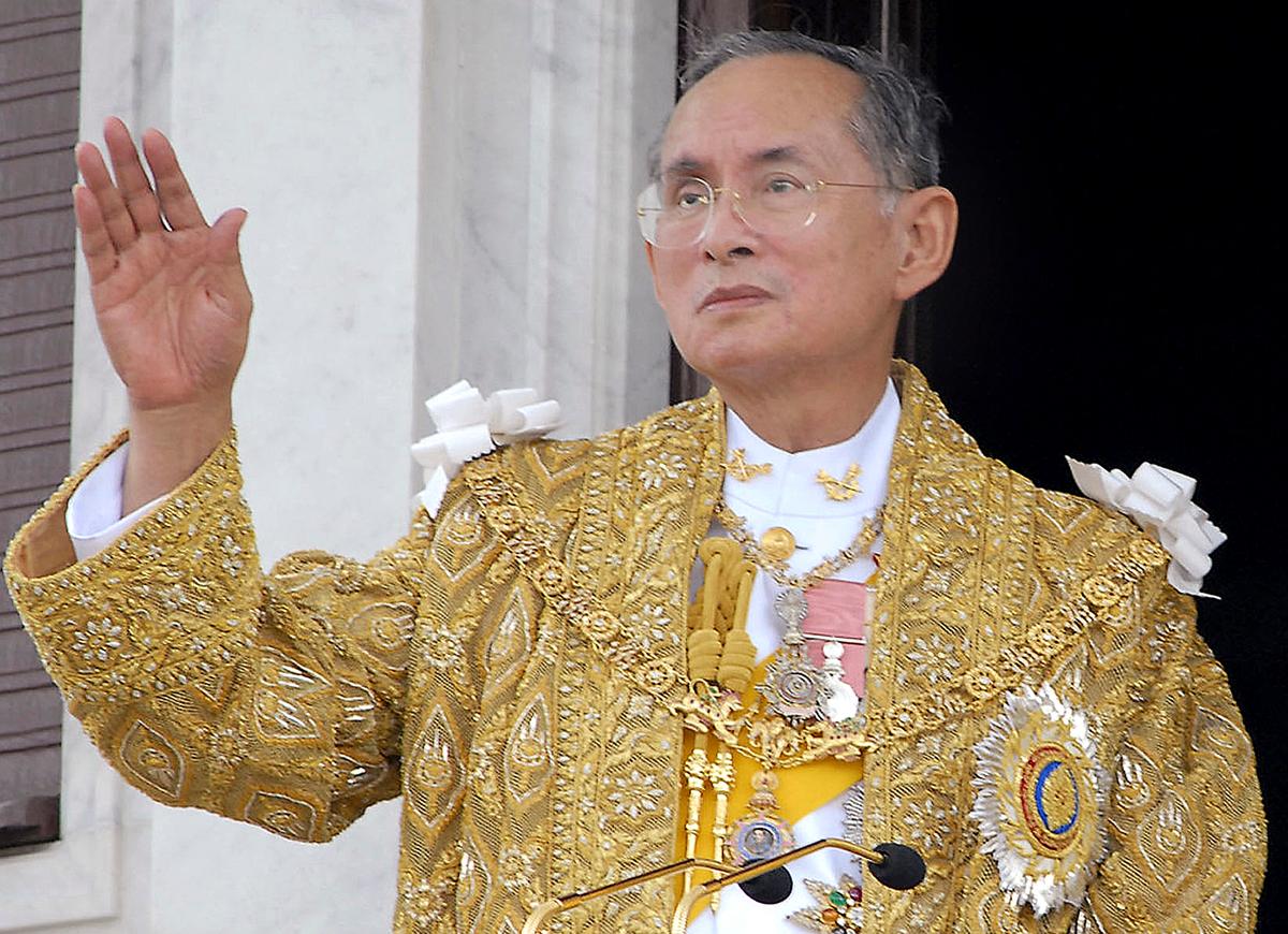 King’s Death Leaves Thailand on Uncertain Path