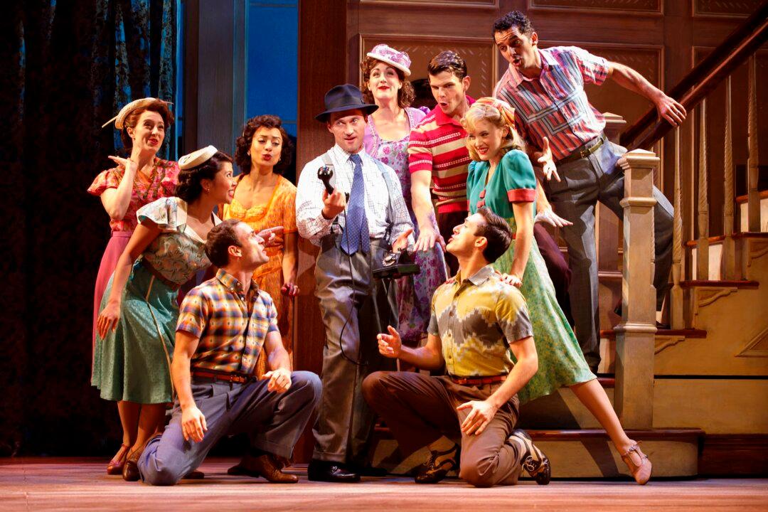 Theater Review: ‘Holiday Inn’