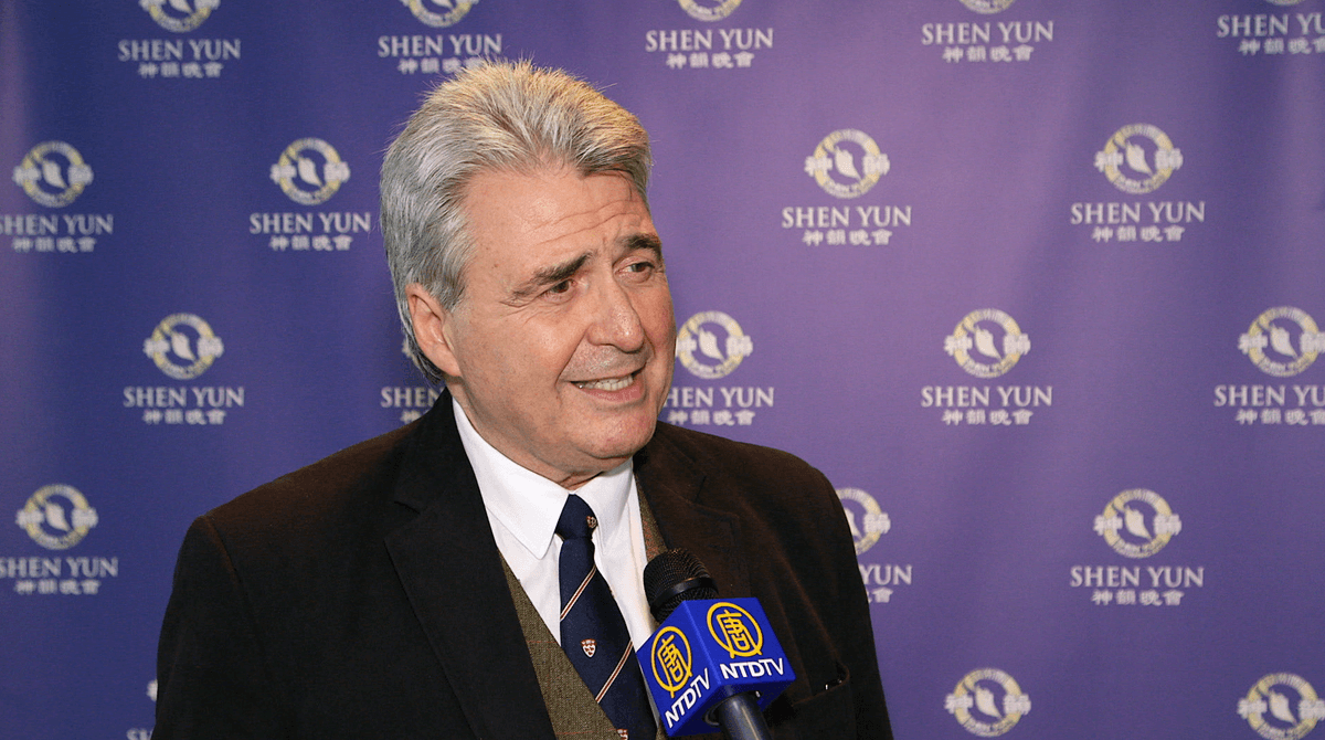 Shen Yun Symphony Orchestra ‘An Ongoing Pleasure For Toronto,’ Says Conductor Kerry Stratton