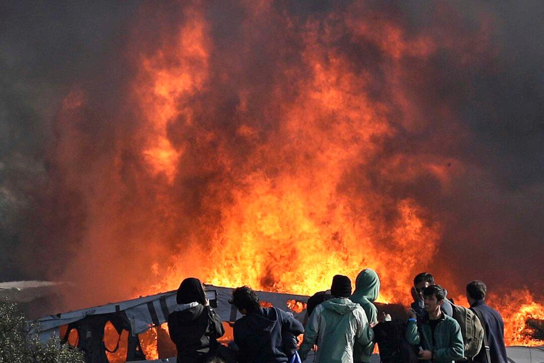 French Authorities Declare the Calais Migrant Camp Empty