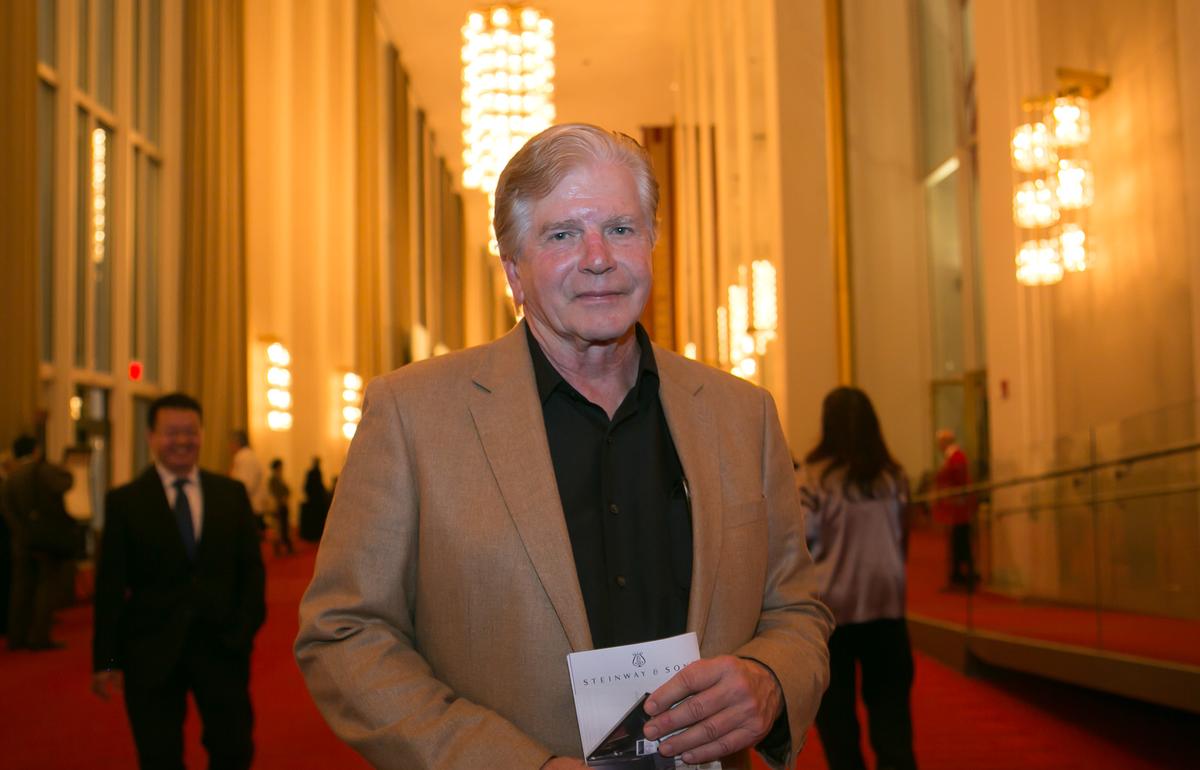 Shen Yun Symphony Orchestra Touching and Inspiring