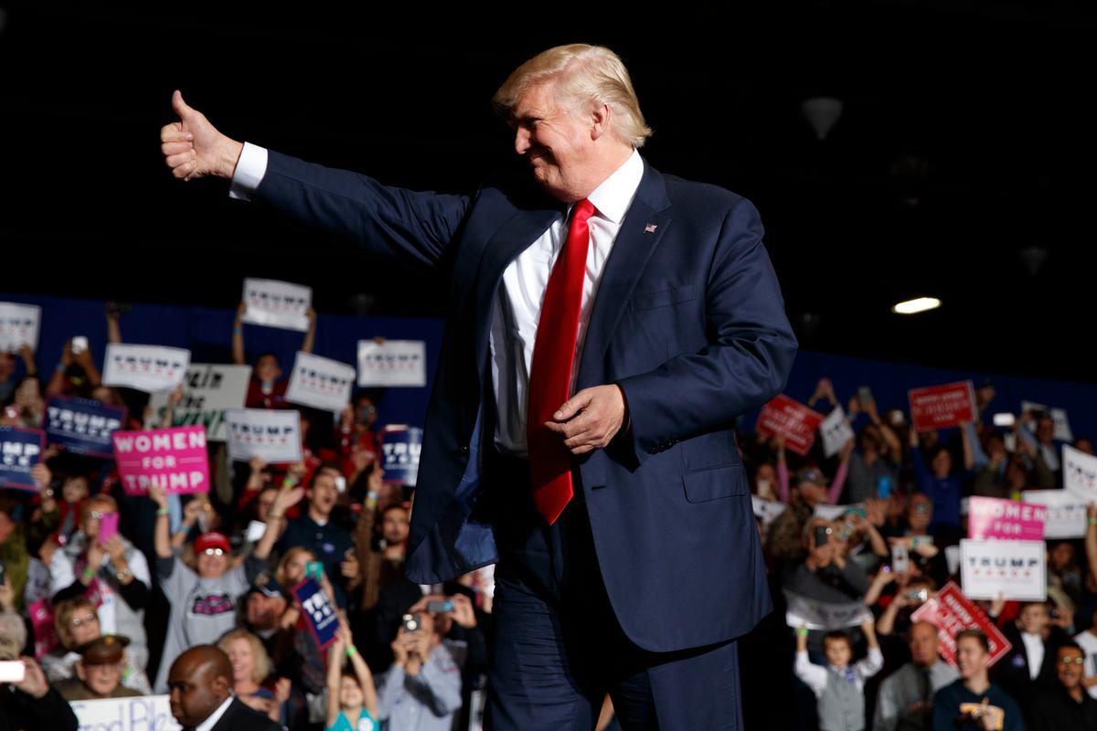 Trump Says Clinton Case ‘Bigger Than Watergate’