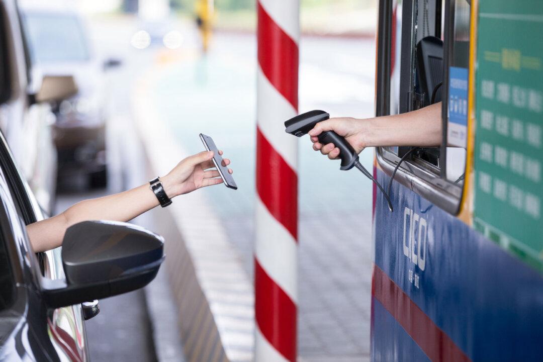 China’s Alipay Seeks to Export Mobile Payments Abroad