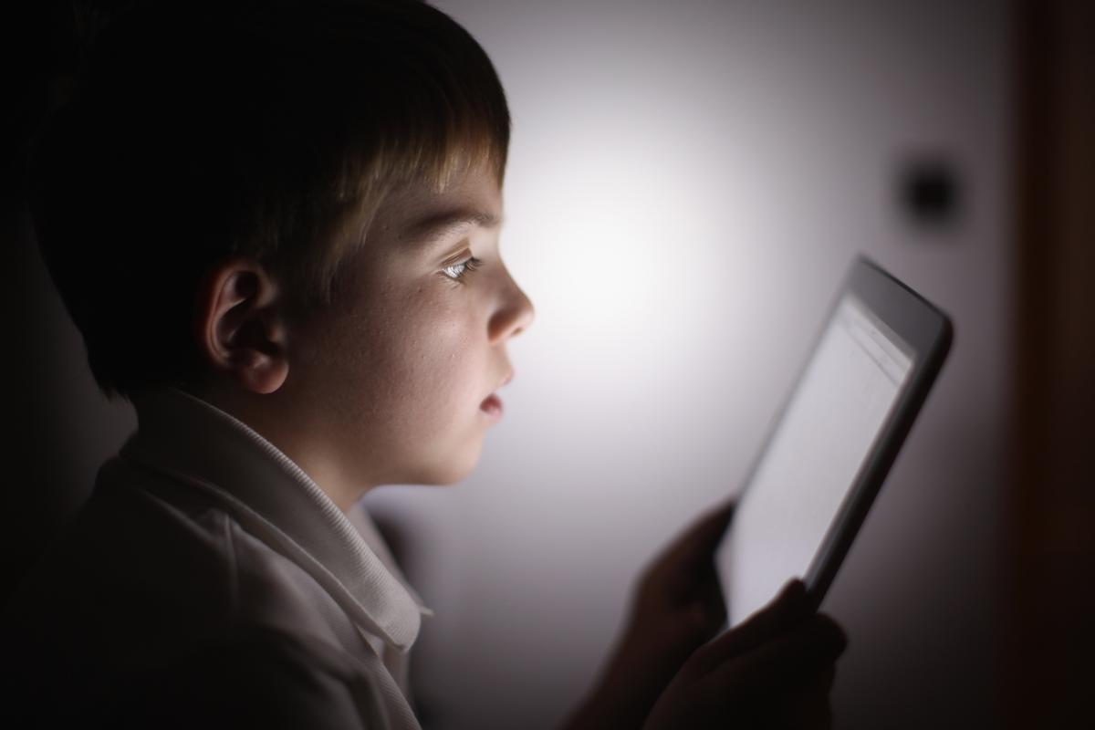 Are Smartphone User Agreements and Harmful Technology Legal? (Part 2)
