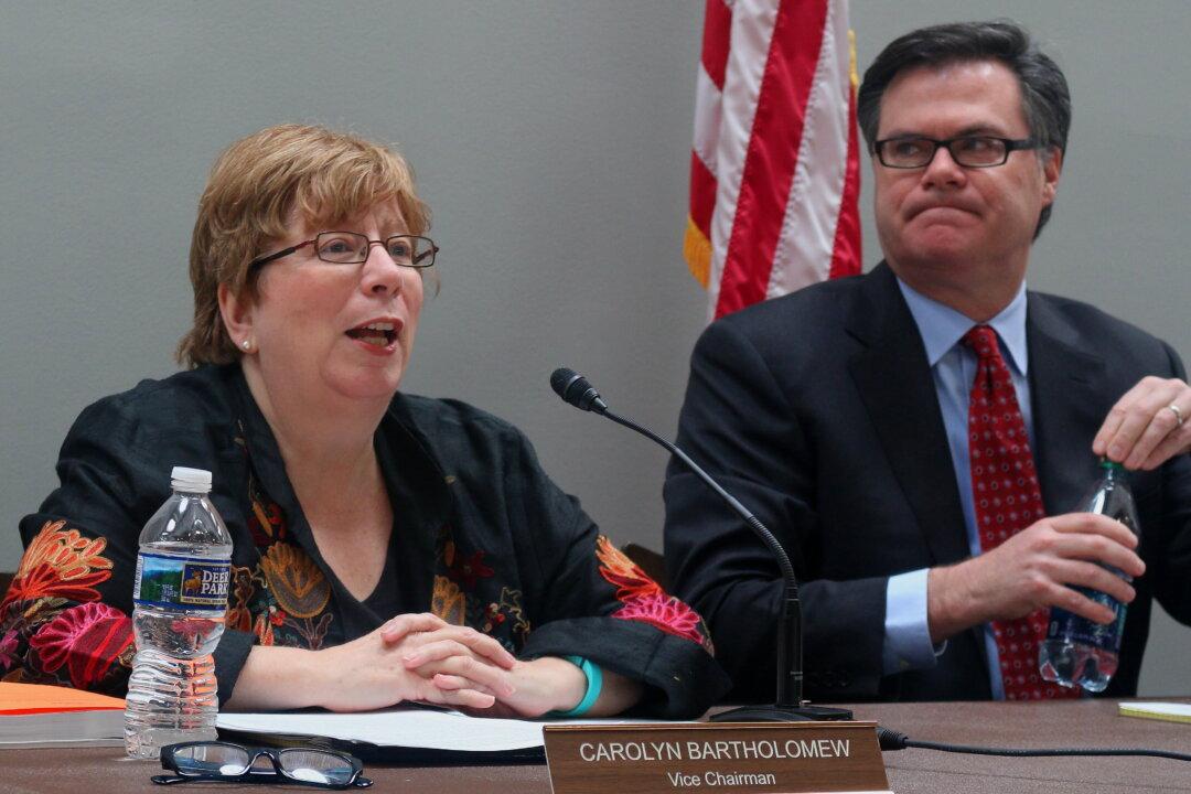 China’s Deeply Flawed Economy Hurting America, Finds Congressional Report