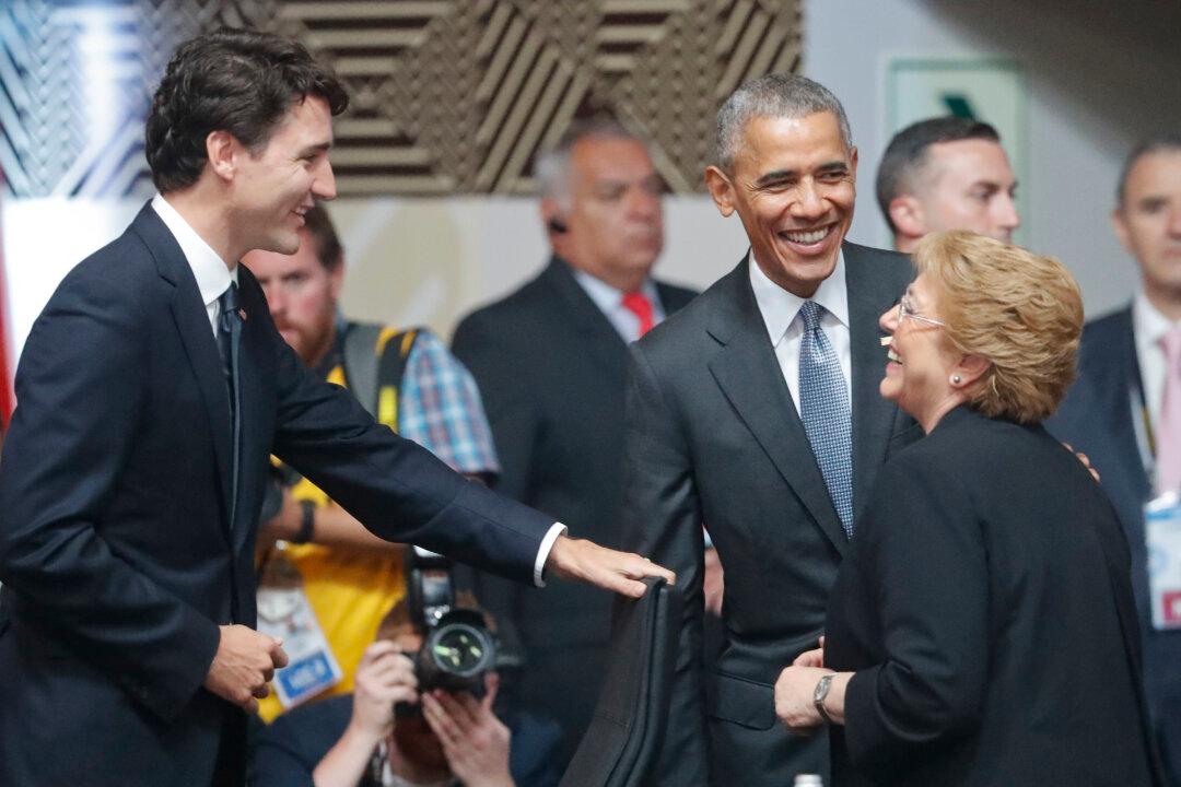 Asia-Pacific Summit Closes With Call to Work for Free Trade